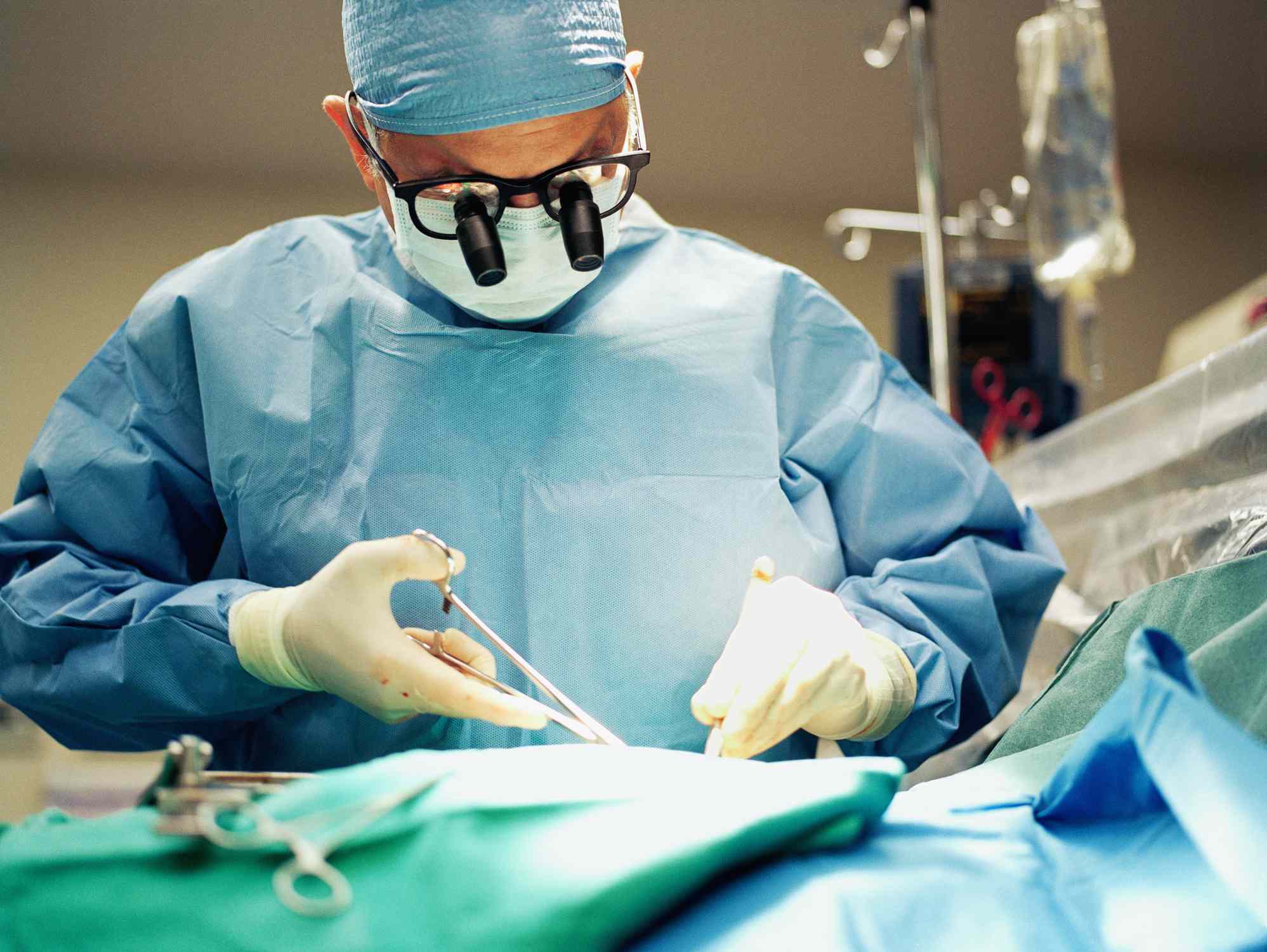 Become a Surgeon: The Challenges of being a surgeon
